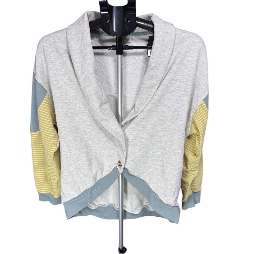 Altar'd State 2 button Cardigan jk1